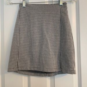 Brandy Melville mini skirt